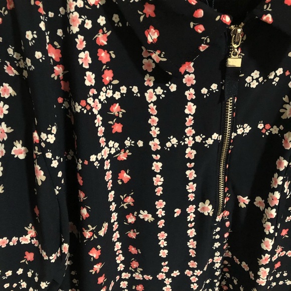 Tommy Hilfiger Floral Blouse - Picture 2 of 5